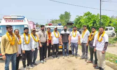 108 एम्बुलेंस कर्मियों ने मनाया पायलेट दिवस,भारतीय सेना को किया समर्पित