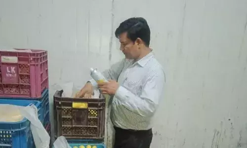 खाद्य सुरक्षा अधिकारी व टीम ने किया सब्जी मंडी में निरीक्षण