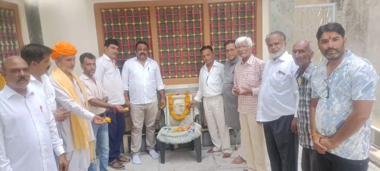 आमेट में भारत रत्न पंडित जवाहरलाल नेहरु की पुण्यतिथि मनाई आमेट में भारत रत्न पंडित जवाहरलाल नेहरु की पुण्यतिथि मनाई