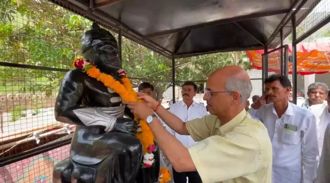मचींद में किया महाराणा प्रताप मेले का शुभारंभ, ओडन में सुनी आमजन की समस्याएं मचींद में किया महाराणा प्रताप मेले का शुभारंभ, ओडन में सुनी आमजन की समस्याएं