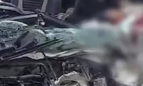 खाटू श्याम जी के दर्शन करने जा रहे हैं युवकों की कार ट्रक से टकराई तीन की मौत खाटू श्याम जी के दर्शन करने जा रहे हैं युवकों की कार ट्रक से टकराई तीन की मौत