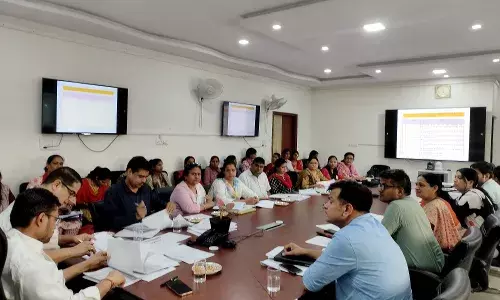 बालिकाओं को रोल मॉडल बनाकर बढ़ाएं हौंसला -- कलेक्टर मेहता