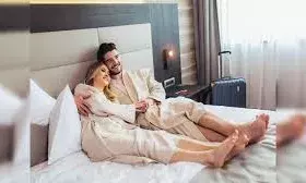 होटल में चेक-इन करते समय इन गलतियों से बचें