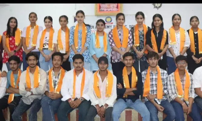 महावीर एकेडमी विद्यालय का परिणाम रहा शत-प्रतिशत