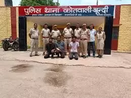 जीजा-साले पर जानलेवा हमला के आरोप में तीन गिरफ्तार, चाकू से सिर पर किए थे कई वार जीजा-साले पर जानलेवा हमला के आरोप में तीन गिरफ्तार, चाकू से सिर पर किए थे कई वार