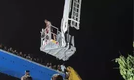 चेन्नई के पास थीम पार्क में टला हादसा; तकनीकी खराबी की वजह से 36 लोग हवा में फंसे, बाल-बाल बचे