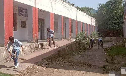 राजेन्द्र मार्ग विद्यालय में समाज सेवा शिविर