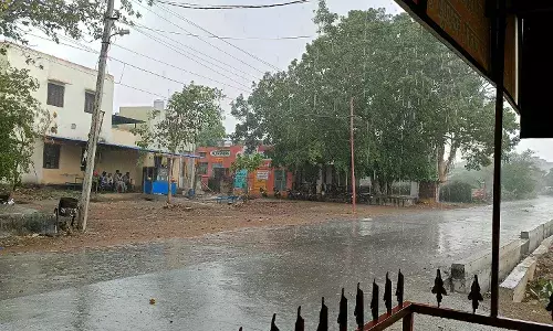 बनेड़ा में बिगड़ा मौसम, तेज हवाओं के साथ बारिश