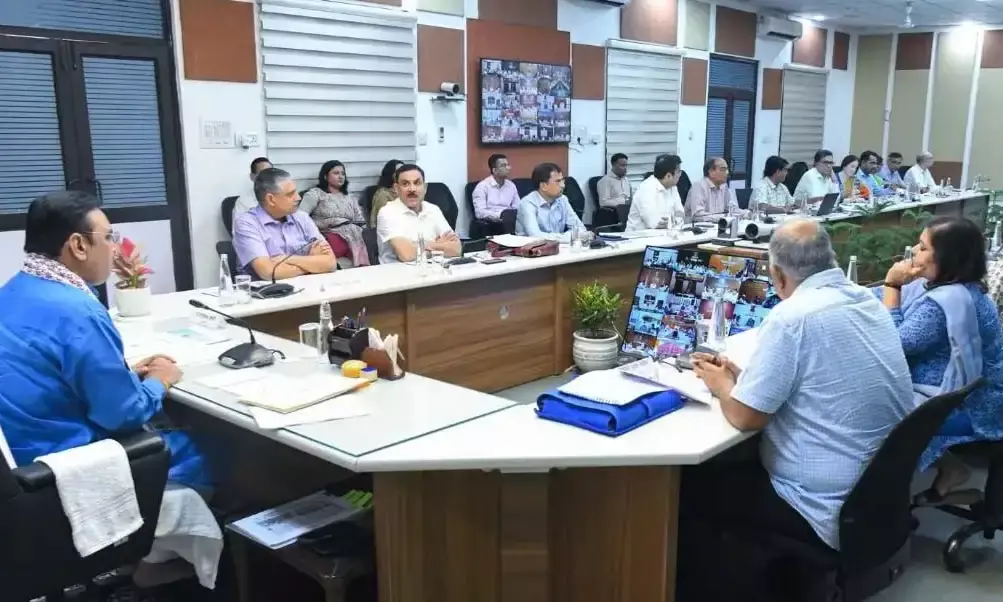 तालाबों और नदियों पर पूजा-अर्चना करवाएगी सरकार