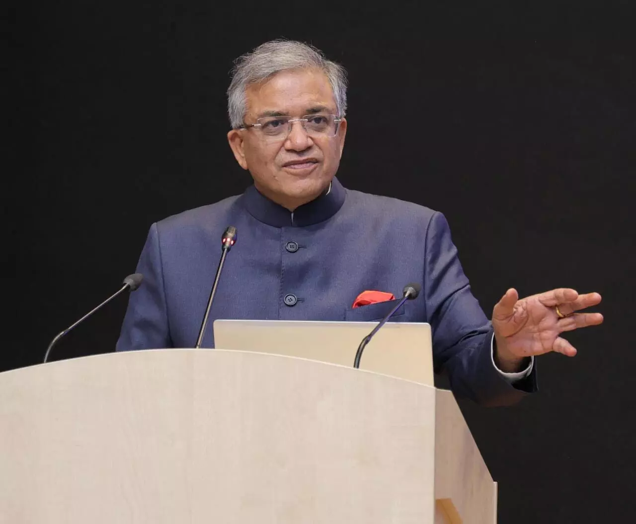 चुनाव प्रक्रिया और मतदाता सुविधा को मजबूत करने के लिए पिछले 100 दिनों में ECI द्वारा शुरू की गई 21 पहलें