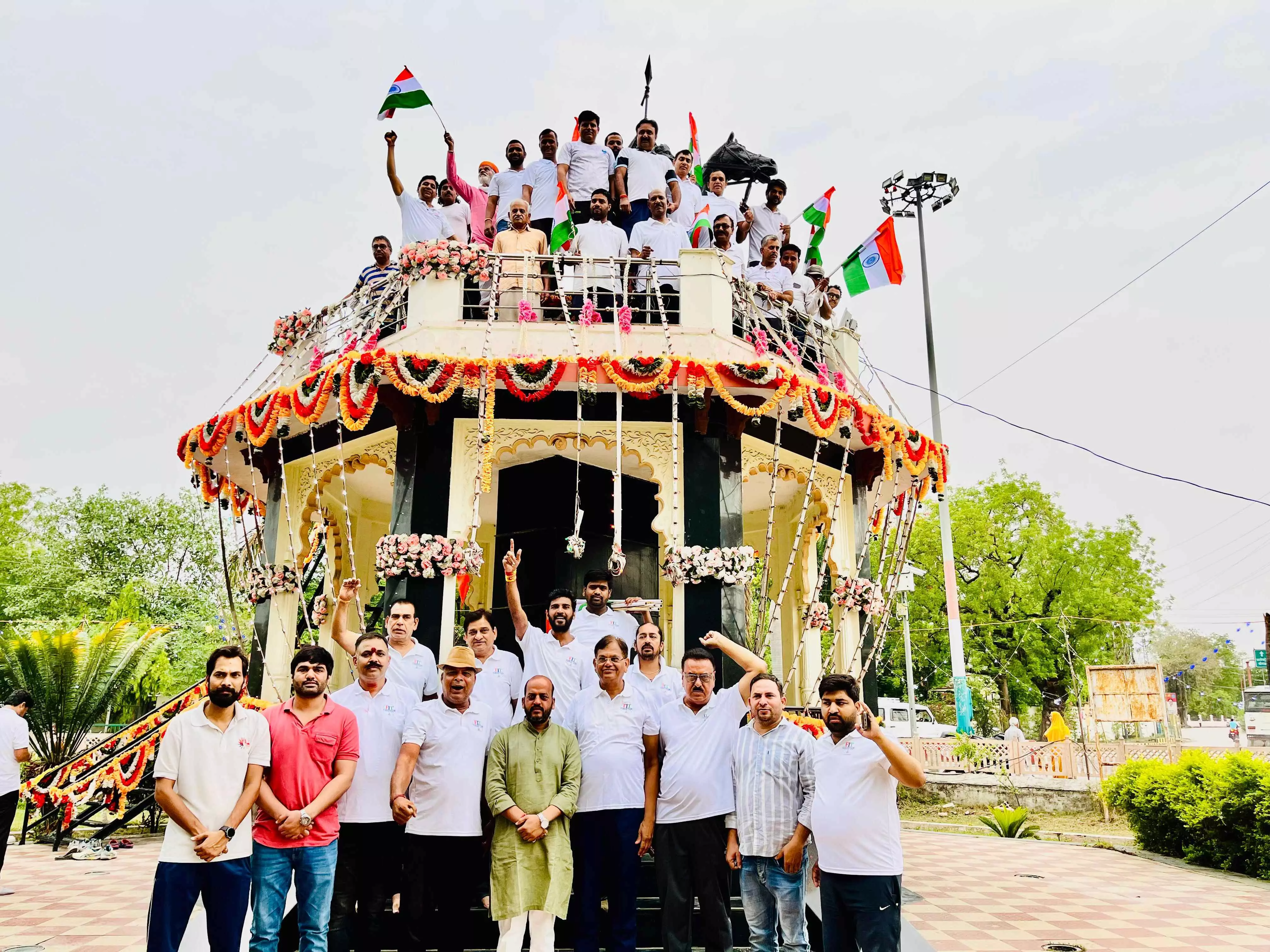 फिट चित्तौड़ क्लब द्वारा ‘ऑपरेशन सिंदूर’ की सफलता पर तिरंगा यात्रा निकाली गई,