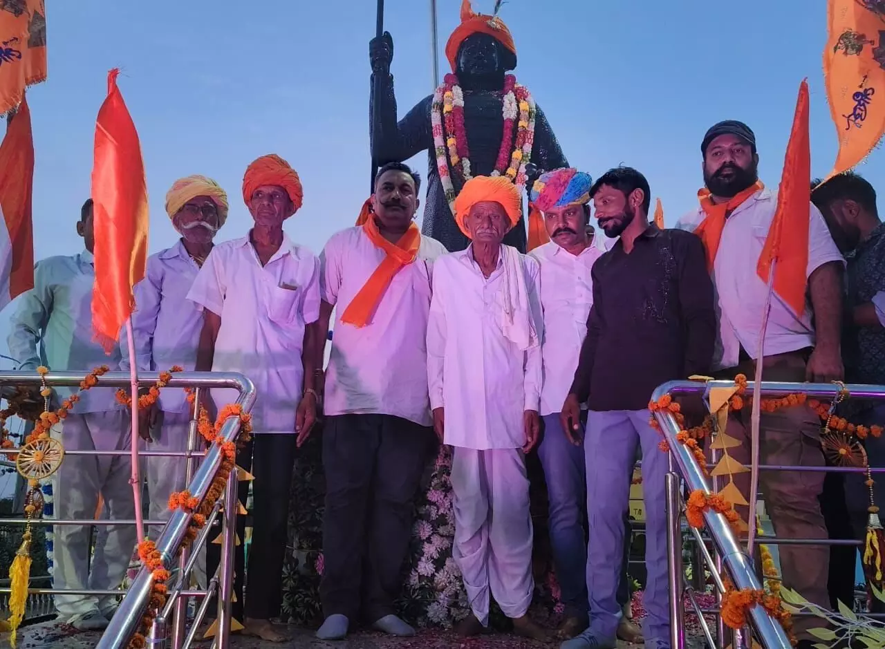 महाराणा प्रताप जयंती पर अखाड़ा प्रदर्शन किया महाराणा प्रताप जयंती पर अखाड़ा प्रदर्शन किया