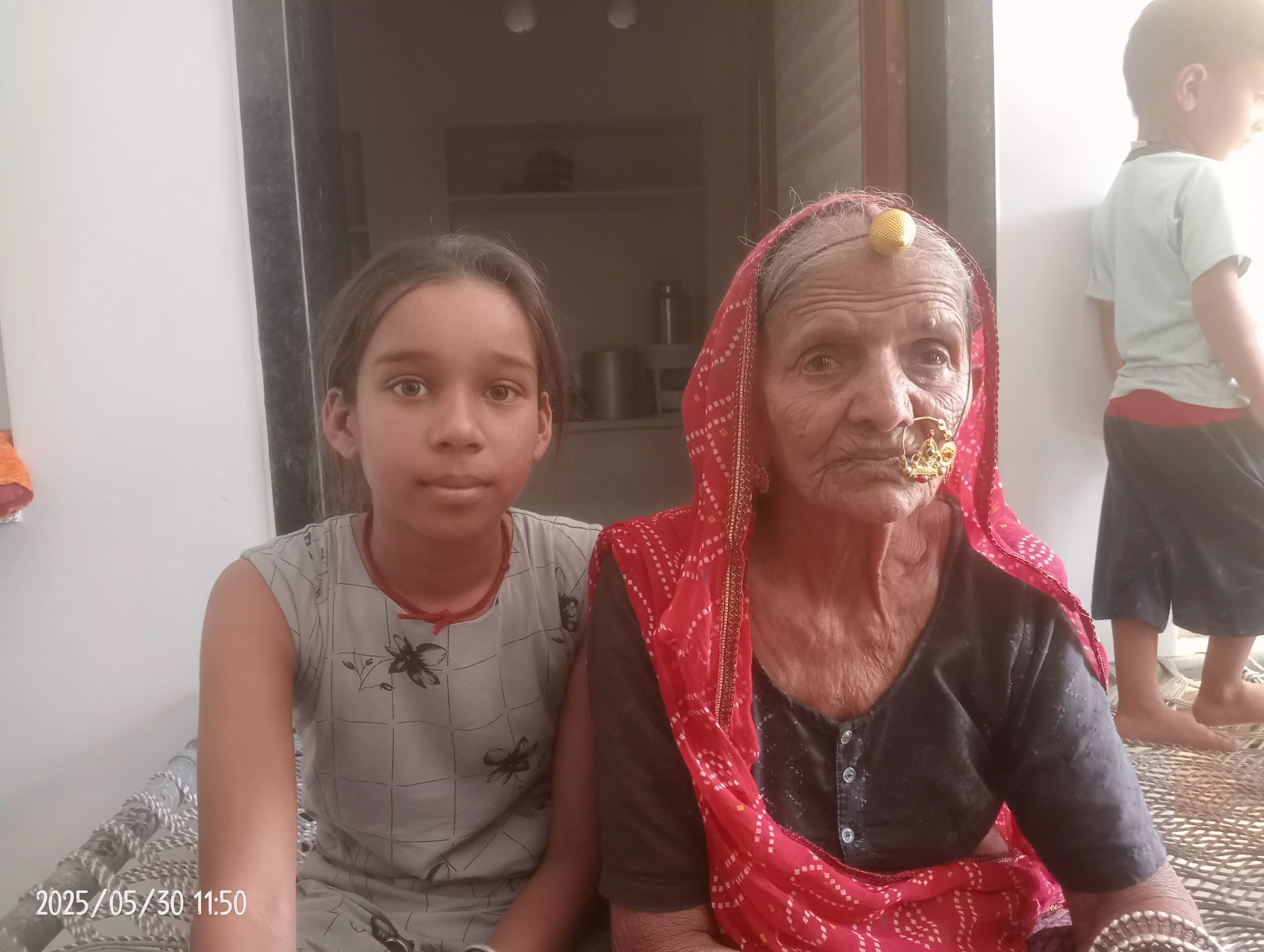 चांदीदेवी सुथार के घर में चोरी, दो तोला सोना चोरी चांदीदेवी सुथार के घर में चोरी, दो तोला सोना चोरी