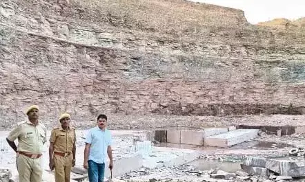 खनन माफिया के हौंसले बुलंद, फॉरेस्‍ट रेंजर को डम्‍पर से कुचलने की कोशिश