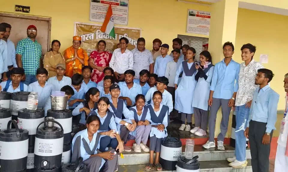 पीएमश्री राजकीय उच्च माध्यमिक विद्यालय निंबाहेड़ा में 15 दिवसीय समाज सेवा शिविर सम्पन्न