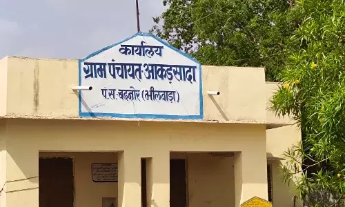 दो दिन से पड़े गोवंश के शव से ग्रामवासी परेशान