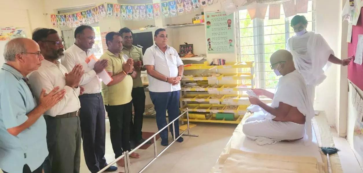 आचार्य महाश्रमण के दर्शनार्थ पहुंचा मेवाड़ कान्फ्रेंस प्रतिनिधि मण्डल आचार्य महाश्रमण के दर्शनार्थ पहुंचा मेवाड़ कान्फ्रेंस प्रतिनिधि मण्डल