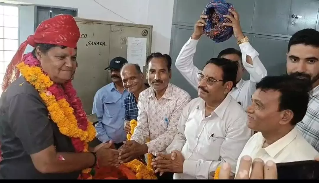 राजेश शर्मा ने सहाड़ा मुख्य ब्लॉक शिक्षा अधिकारी का पदभार ग्रहण किया राजेश शर्मा ने सहाड़ा मुख्य ब्लॉक शिक्षा अधिकारी का पदभार ग्रहण किया