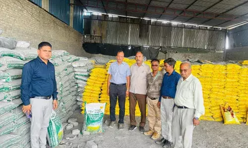 गुण नियंत्रण अभियान में विक्रय परिसरों एवं अन्य का प्रतिष्ठानों का सघन निरीक्षण कर जब्ती एवं कार्रवाई