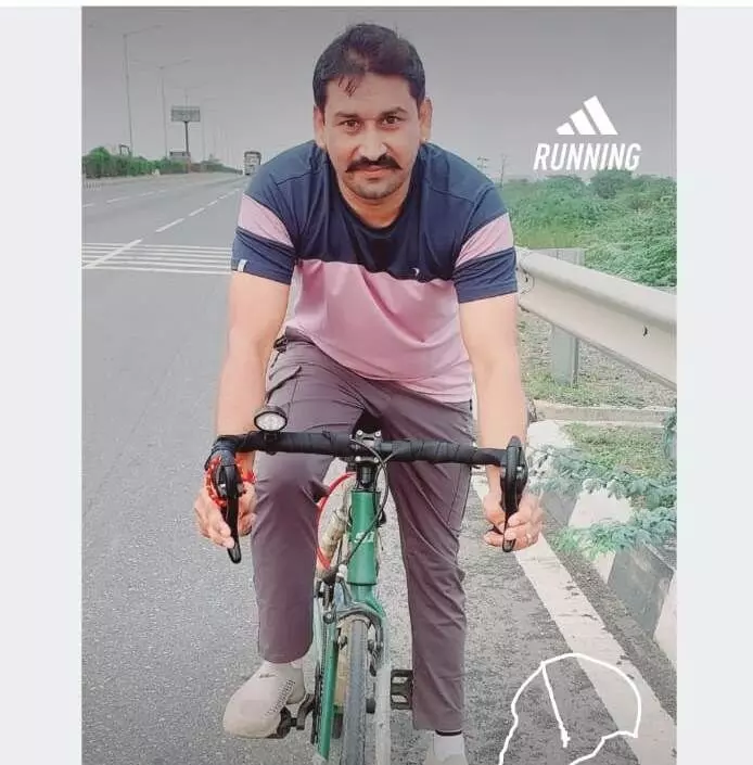 साइकिल चलाओ स्वस्थ रहो का अलख जगाया धर्मेंद्र खटोड़ ने