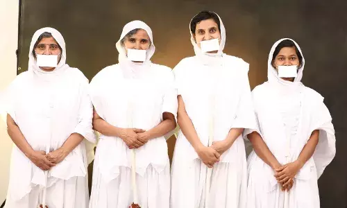 महासती डॉ कुमुदलता का अहिंसा रैली के साथ बुधवार को आसींद में मंगल प्रवेश