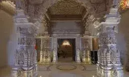 राम दरबार की प्राण प्रतिष्ठा से पहले हुआ राजा राम का अभिषेक कल सुबह 11.25 से 11.40 के बीच आयोजन