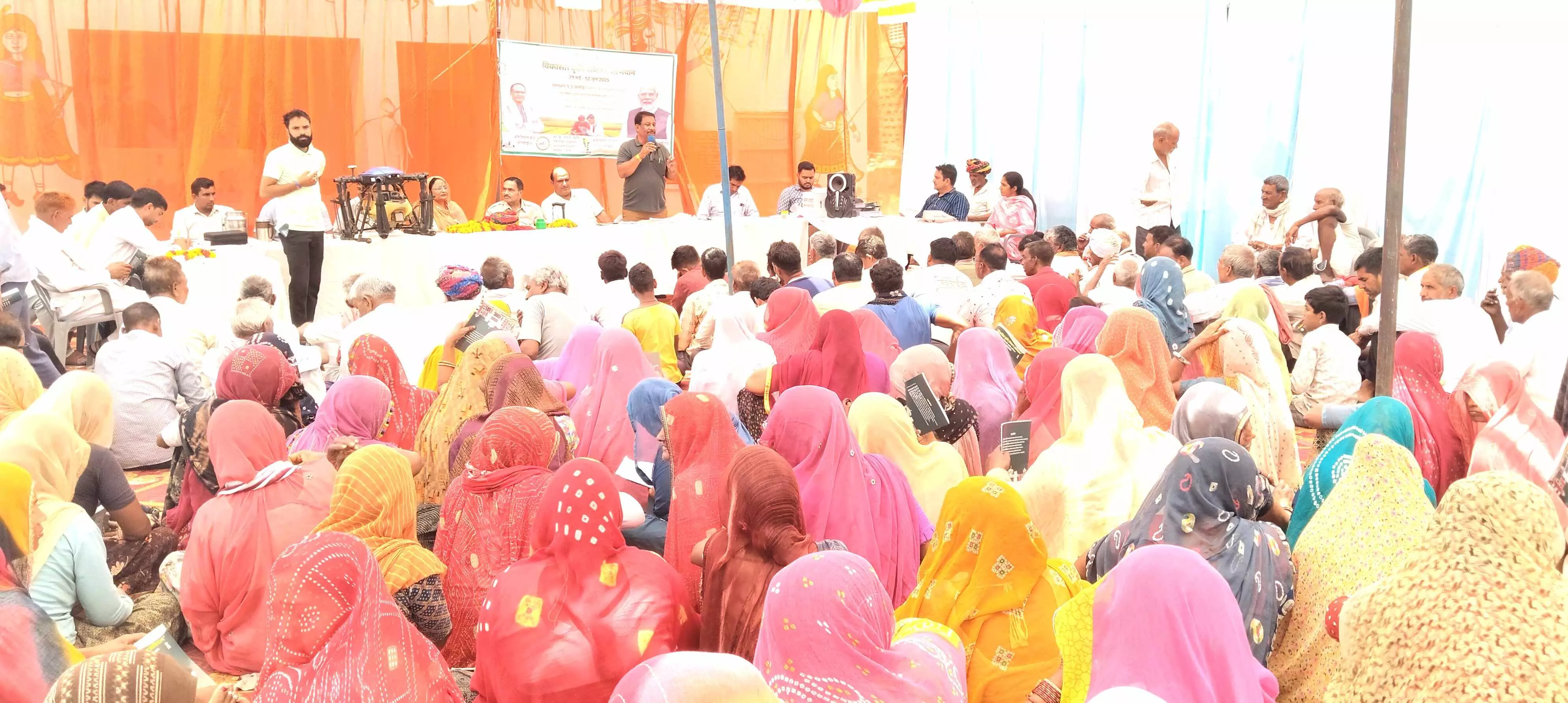 किसान रासायनिक के बजाय जैव कीटनाशको का करें प्रयोग-डॉ. जीनगर किसान रासायनिक के बजाय जैव कीटनाशको का करें प्रयोग-डॉ. जीनगर