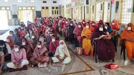जीवन जीने के लिए जिनवाणी का सुनना जरूरी है: साध्वी डॉ कुमुदलता जीवन जीने के लिए जिनवाणी का सुनना जरूरी है: साध्वी डॉ कुमुदलता