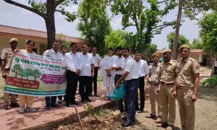 राजसमंद में विश्व पर्यावरण दिवस पर पौधारोपण और विधिक साक्षरता शिविर