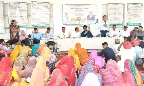 किसान भाई जाग्रत होकर योजनाओं का लाभ उठायें-राजन विशाल