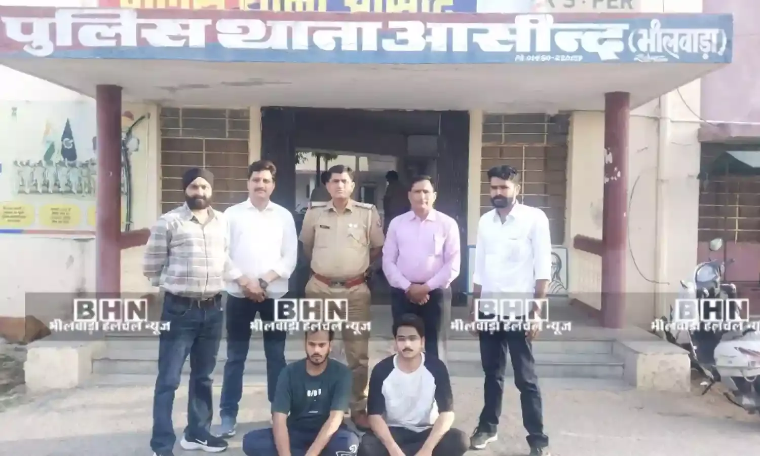 लूट का माल बिकाने में सहयोग करने वाले 2 युवक गिरफ्तार