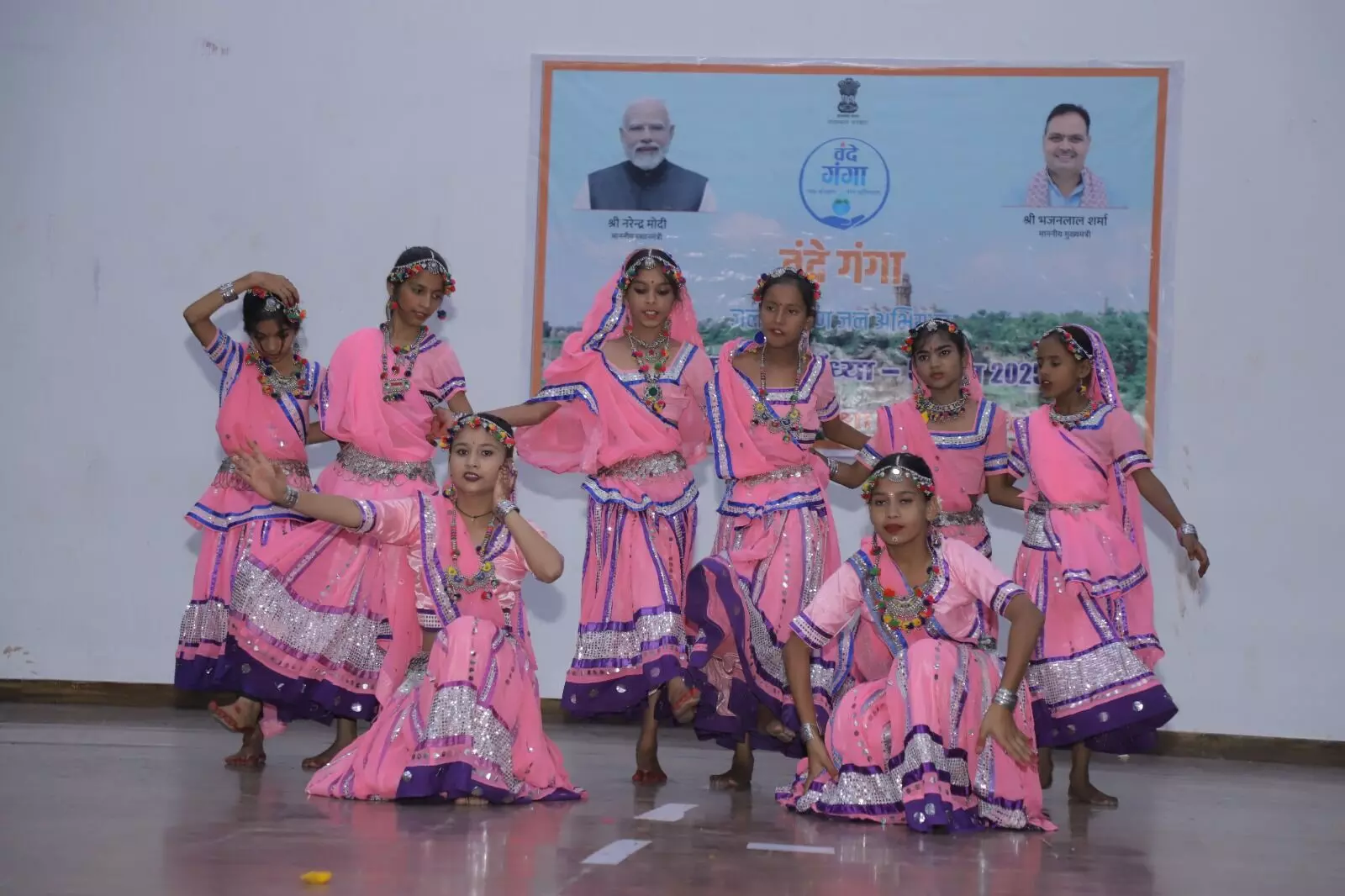 चित्तौड़गढ़ में वंदे गंगा जल संरक्षण जन अभियान: सांस्कृतिक संध्या ने बांधा समा चित्तौड़गढ़ में वंदे गंगा जल संरक्षण जन अभियान: सांस्कृतिक संध्या ने बांधा समा