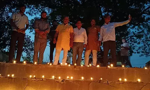रायला में निर्जला एकादशी पर शिव घाट पर सजा दीपों का सागर, जल संरक्षण का लिया संकल्प