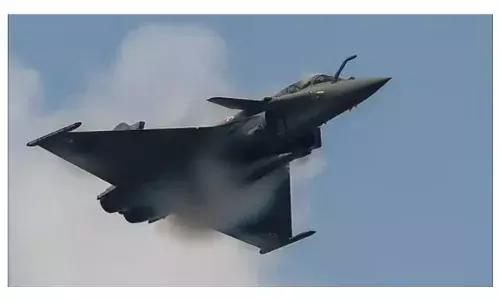 पाकिस्तान की सीमा के पास पहुंच गए राफेल और सुखोई, वायुसेना ने शुरू किया दो दिवसीय अभ्यास