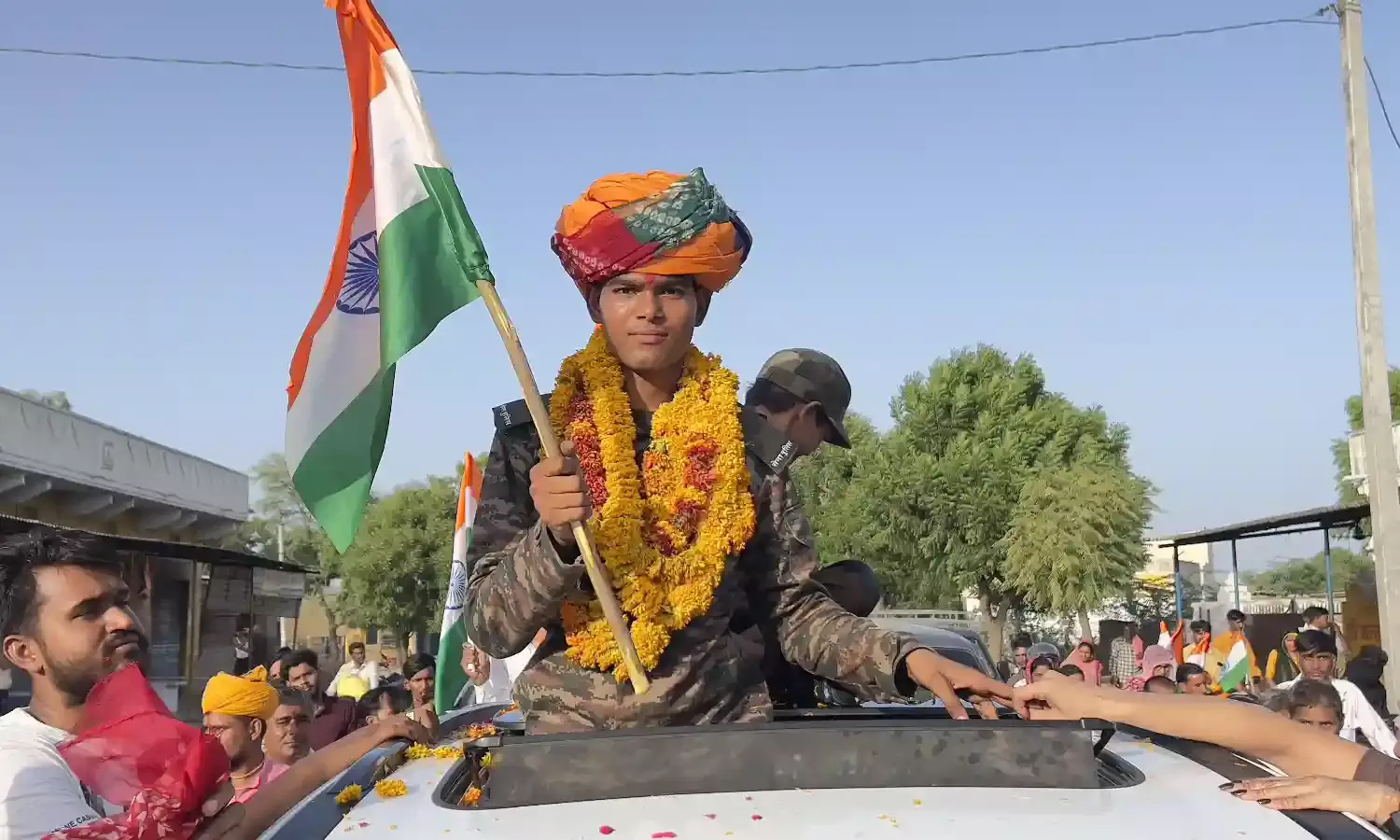 रायला में फ़ौजी महावीर कुमावत का स्वागत