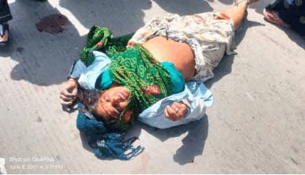 तेज़ रफ्तार ऑल्टो कार ने स्कूटी सवार महिलाओं को मारी टक्कर, दो गंभीर रूप से घायल तेज़ रफ्तार ऑल्टो कार ने स्कूटी सवार महिलाओं को मारी टक्कर, दो गंभीर रूप से घायल