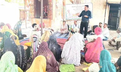 किसान प्राकृतिक खेती से सुधारें मिट्टी का स्वास्थ्य