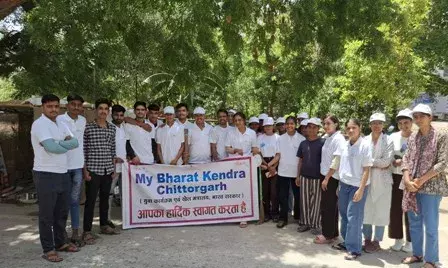 वंदे गंगा – जल संरक्षण जन अभियान के अंतर्गत प्लास्टिक अपशिष्ट निपटान के ल‍िए कि‍या श्रमदान कार्यक्रम