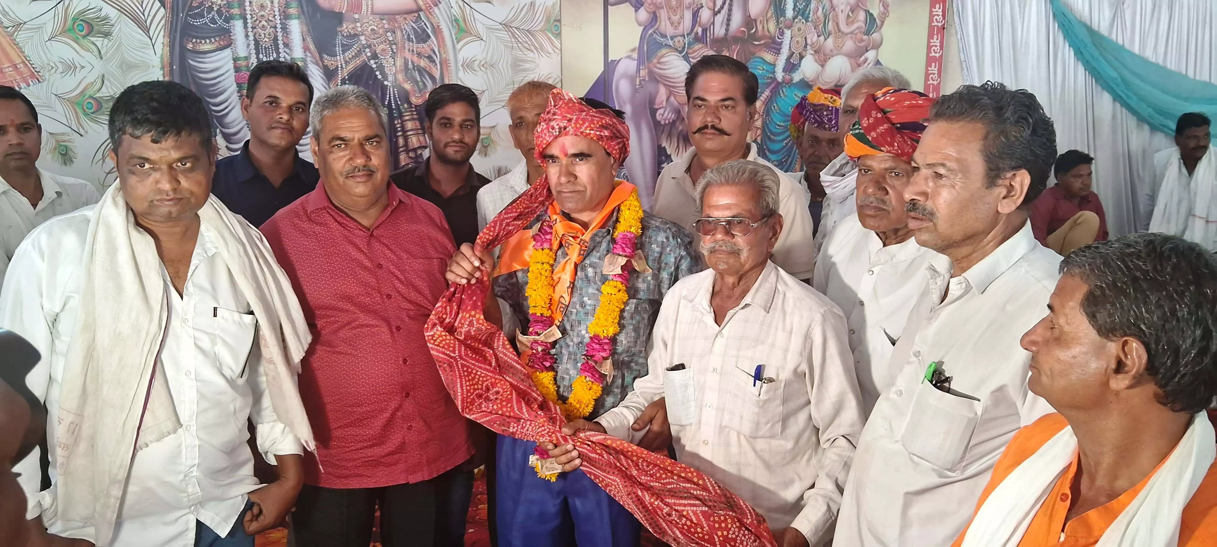 माली व गोयल ने सेवानिवृत्ति पर लिया समाज सेवा का संकल्प, माली महासभा ने किया सम्मान माली व गोयल ने सेवानिवृत्ति पर लिया समाज सेवा का संकल्प, माली महासभा ने किया सम्मान