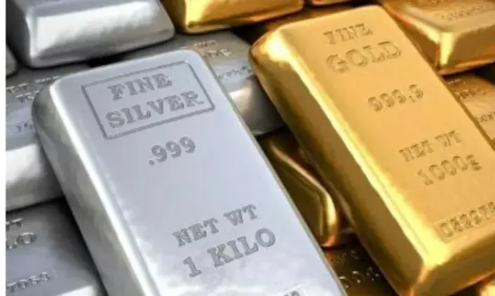 रिकॉर्ड बनाया चांदी ने : एक लाख 9 हजार तक पहुंची रिकॉर्ड बनाया चांदी ने : एक लाख 9 हजार तक पहुंची