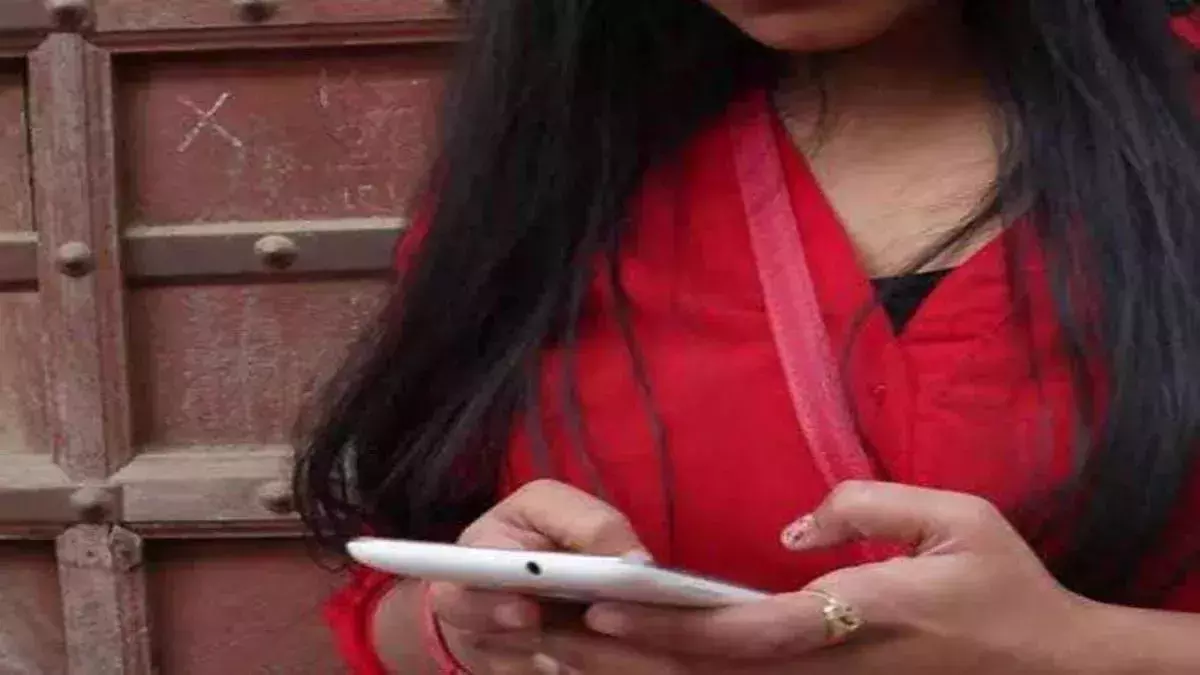 इंदौर के बाद यूपी की सोनम: प्रेमी संग मिलकर पति का कत्ल, नदी में  फेंका शव