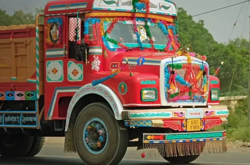 फिर दिखेंगे पुराने डिजाइन वाले ट्रक, सरकार कर रही विचार फिर दिखेंगे पुराने डिजाइन वाले ट्रक, सरकार कर रही विचार