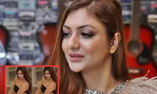 ये एक्ट्रेस अश्लील कपड़े पहनकर सड़क पर निकली, हद से ज्यादा हुई बोल्ड, लोगों ने लगाई क्लास