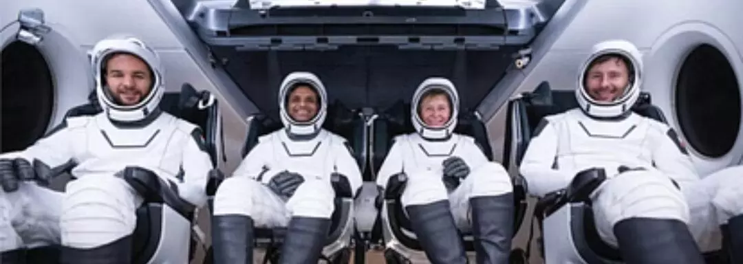 Axiom-4: फाल्कन-9 रॉकेट में लीक के कारण फिलहाल टला एग्जियोम-4 का प्रक्षेपण Axiom-4: फाल्कन-9 रॉकेट में लीक के कारण फिलहाल टला एग्जियोम-4 का प्रक्षेपण