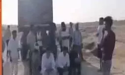 खारी नदी में अवैध बजरी खनन से ग्रामीणों में आक्रोश, मौके पर पहुंचे ग्रामीण, एक ट्रेक्‍टर जब्‍त