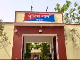-मकान में घुसे लोगों ने दो कारें तोड़ी़, पत्थर फैंकें, 5 लाख 7 किलो चांदी व 20 तोला सोना ले गये, पुलिस ने 5 को दबोचा -मकान में घुसे लोगों ने दो कारें तोड़ी़, पत्थर फैंकें, 5 लाख 7 किलो चांदी व 20 तोला सोना ले गये, पुलिस ने 5 को दबोचा