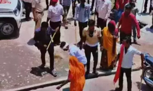 उदयपुर में दिल दहला देने वाली घटना: पति ने पत्नी को कुल्हाड़ी से काटा, फिर थाने में किया सरेंडर