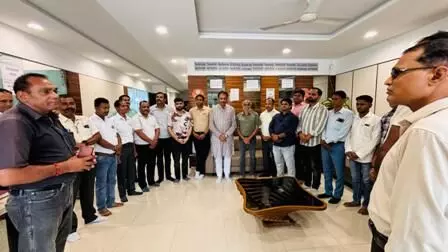 भीलवाड़ा में विमान दुर्घटना पर विधायक कार्यालय पर जताया शोक भीलवाड़ा में विमान दुर्घटना पर विधायक कार्यालय पर जताया शोक
