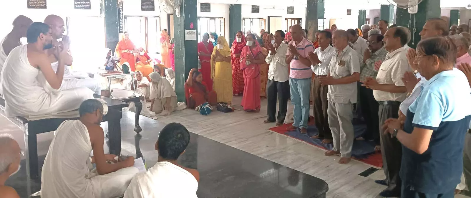 परमात्मा भक्ति से पुण्य की कमाई होती है : जैनाचार्य रत्नसेन सूरीश्वर महाराज परमात्मा भक्ति से पुण्य की कमाई होती है : जैनाचार्य रत्नसेन सूरीश्वर महाराज