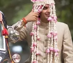 अगर सपने में दिखाई दे रही हैं ये तस्वीरें, तो कर लें सेहरा बांधने की तैयारी अगर सपने में दिखाई दे रही हैं ये तस्वीरें, तो कर लें सेहरा बांधने की तैयारी
